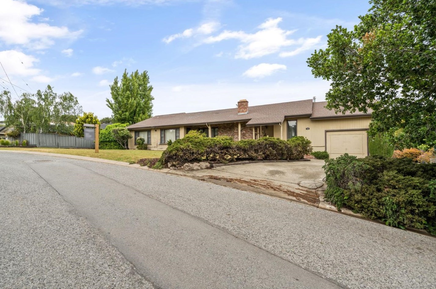 1506 Williams Ave, Belmont, CA 94002