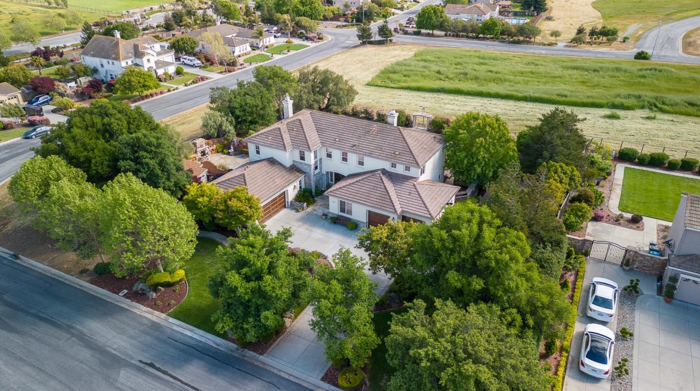 235 Via Vaquero Norte, San Juan Bautista, CA 95045