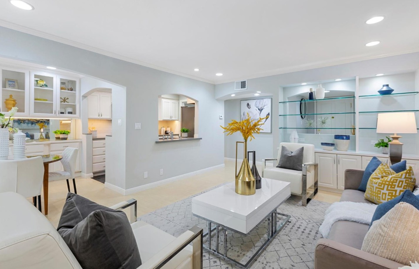 675 Sharon Park Dr 124, Menlo Park, CA 94025