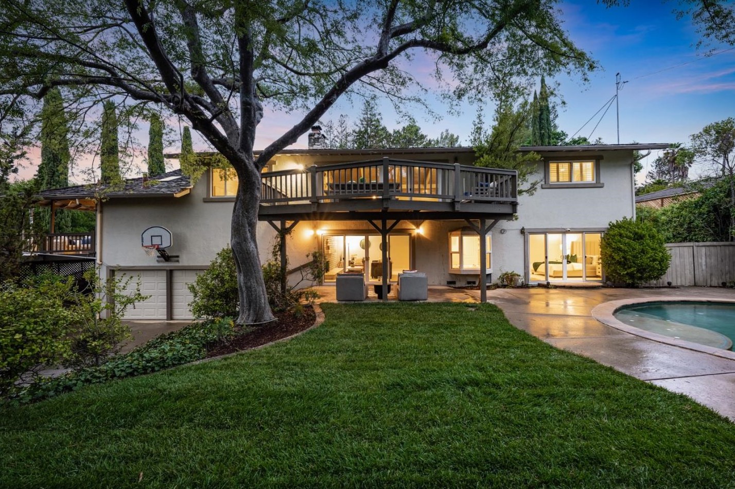 265 Montclair Rd, Los Gatos, CA 95032