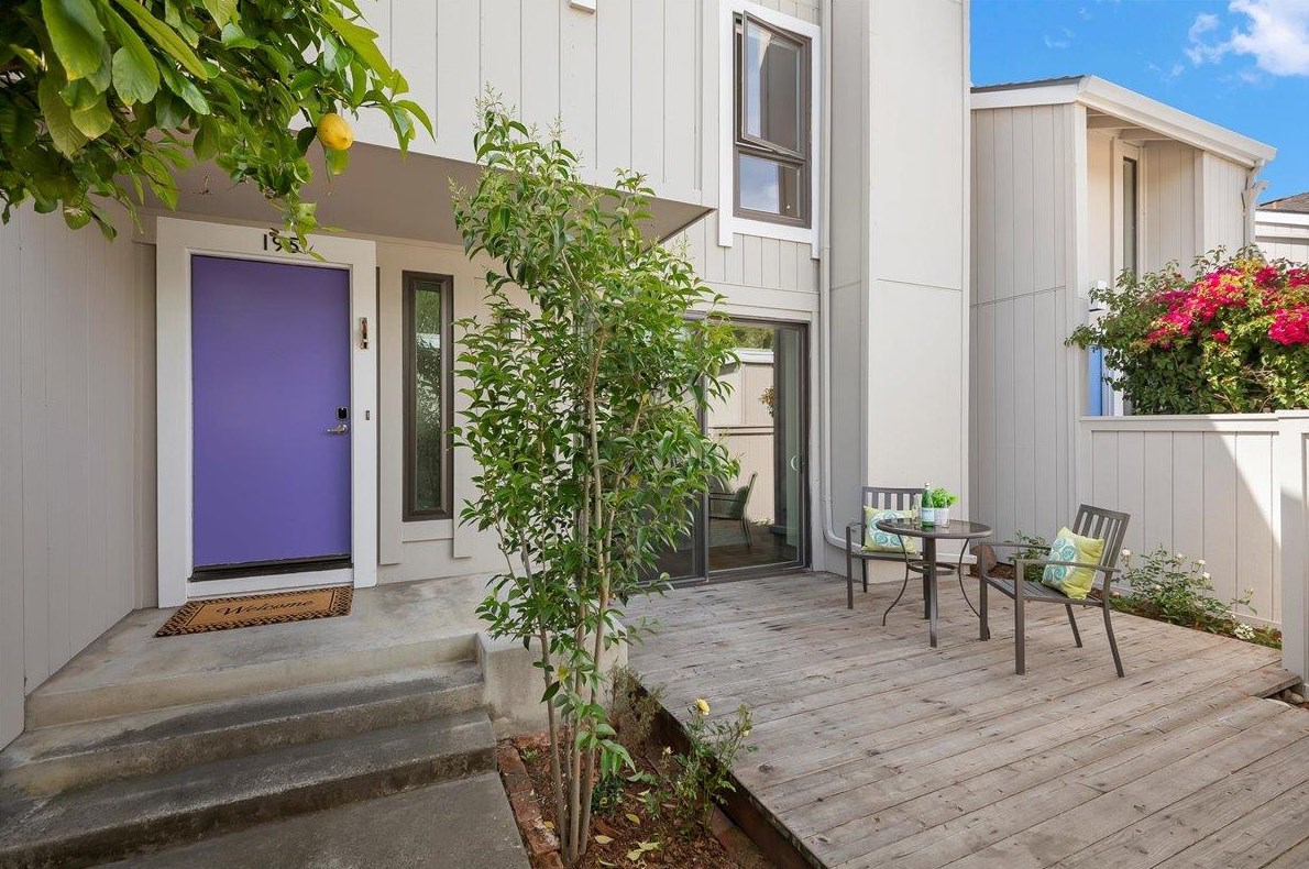 195 Ortega Ave, Mountain View, CA 94040