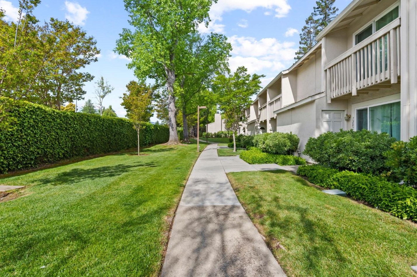 1293 Picasso Dr, Sunnyvale, CA 94087