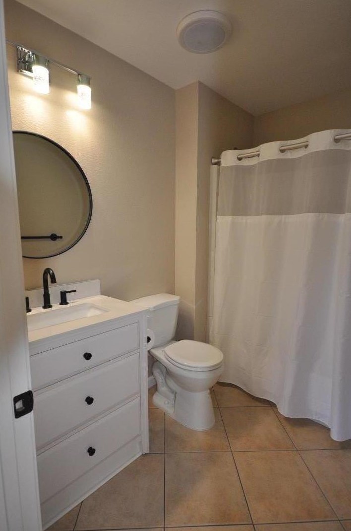 1697 Blush St, Manteca CA  95336-9238 exterior