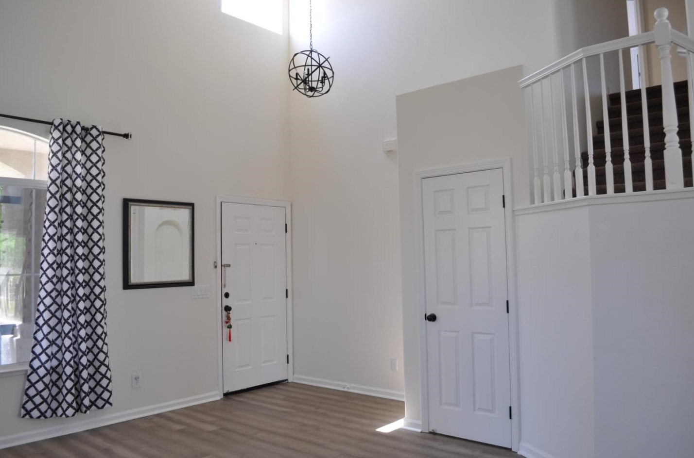 1697 Blush St, Manteca CA  95336-9238 exterior