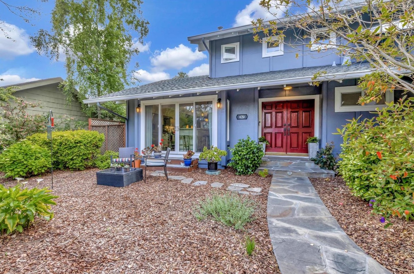 620 Ruisseau Francais Ave, Princeton by the Sea, CA 94019
