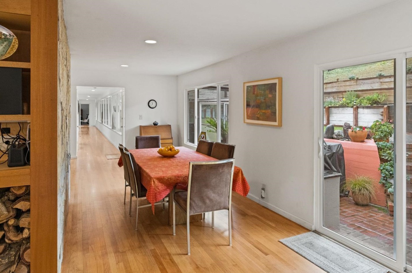 70 Corral De Tierra Rd, Salinas CA  93908-9485 exterior