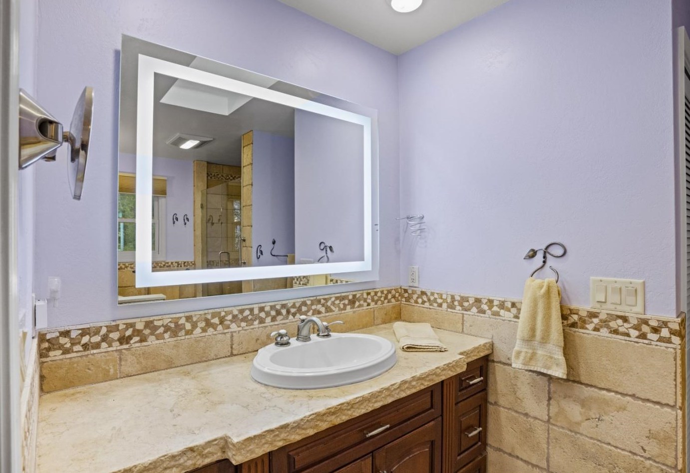 70 Corral De Tierra Rd, Salinas CA  93908-9485 exterior