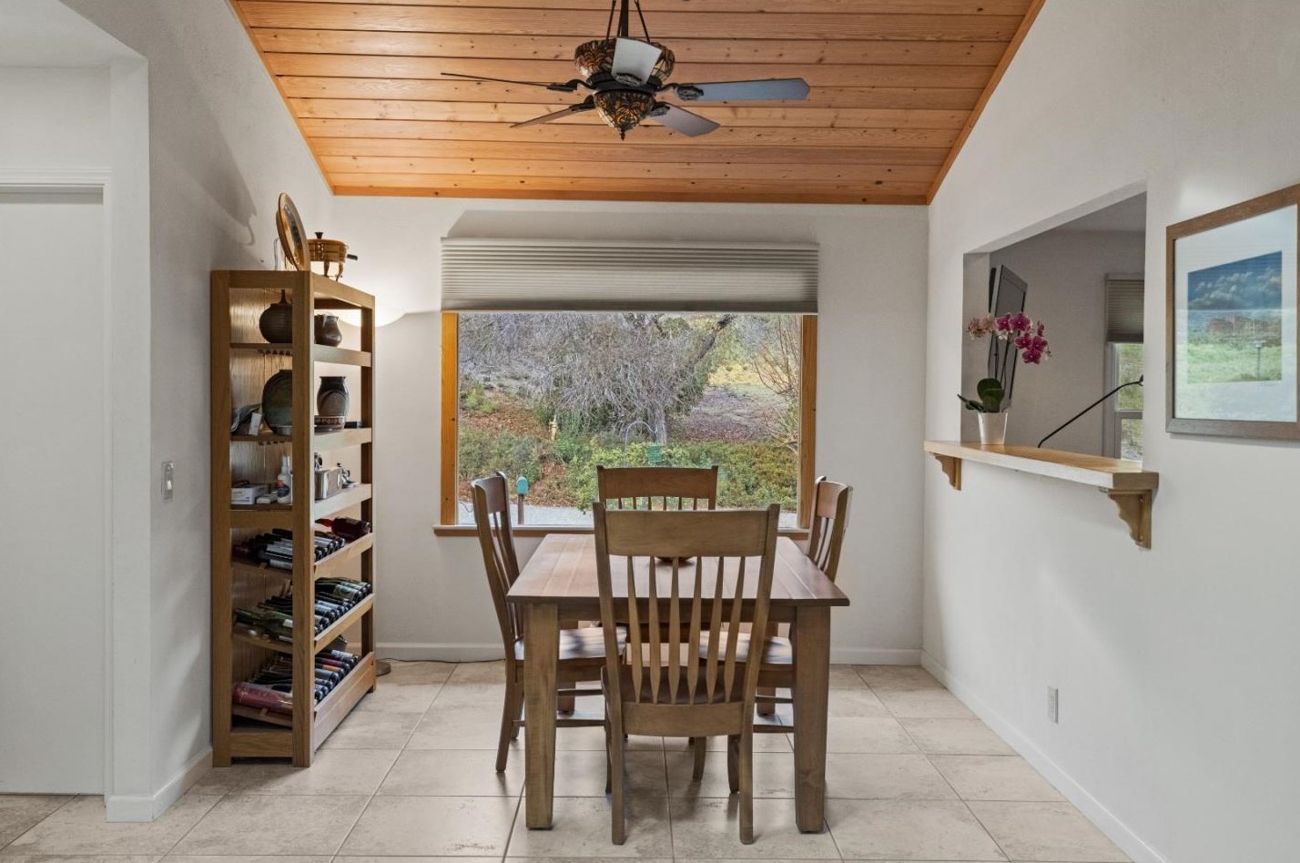 70 Corral De Tierra Rd, Salinas CA  93908-9485 exterior