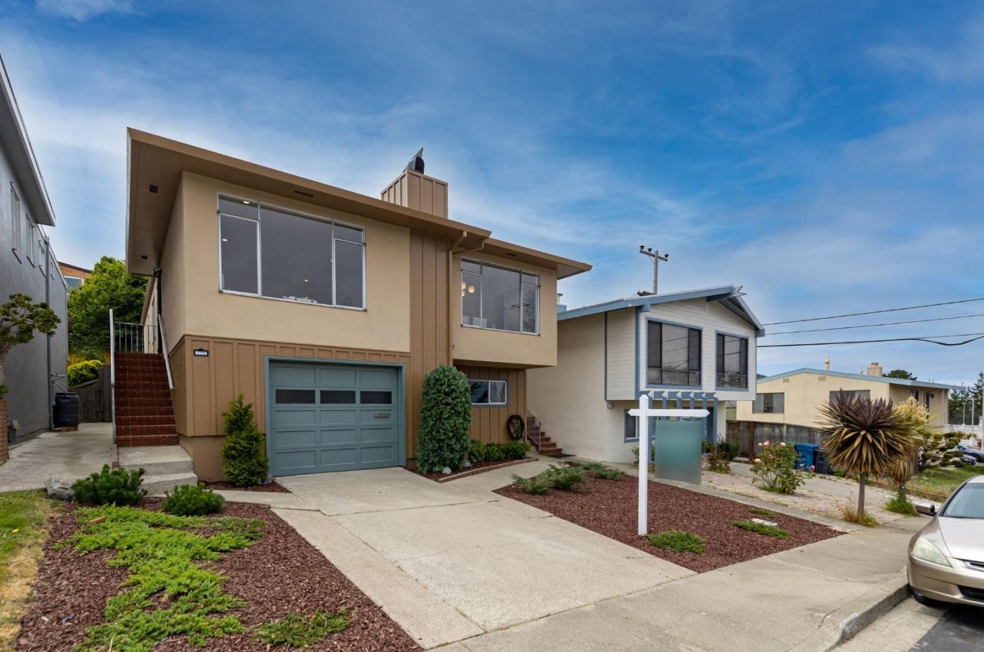 110 Mirada Dr, Daly City, CA 94015