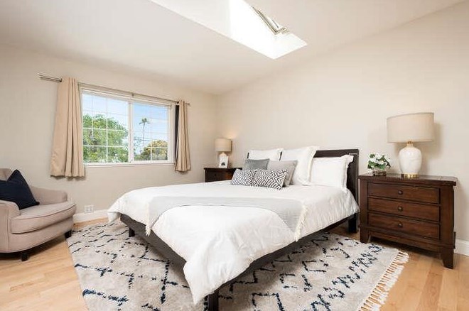 3957 Casanova Dr, San Mateo CA  94403-3651 exterior