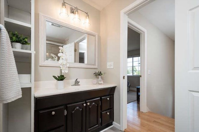 3957 Casanova Dr, San Mateo CA  94403-3651 exterior
