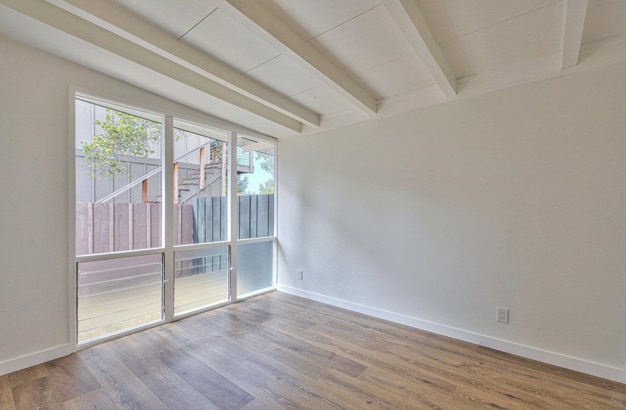 251 Via Del Pinar, Monterey CA  93940-2504 exterior