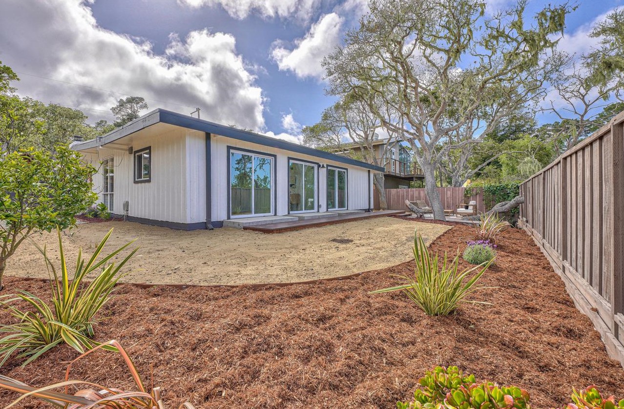 251 Via Del Pinar, Monterey CA  93940-2504 exterior