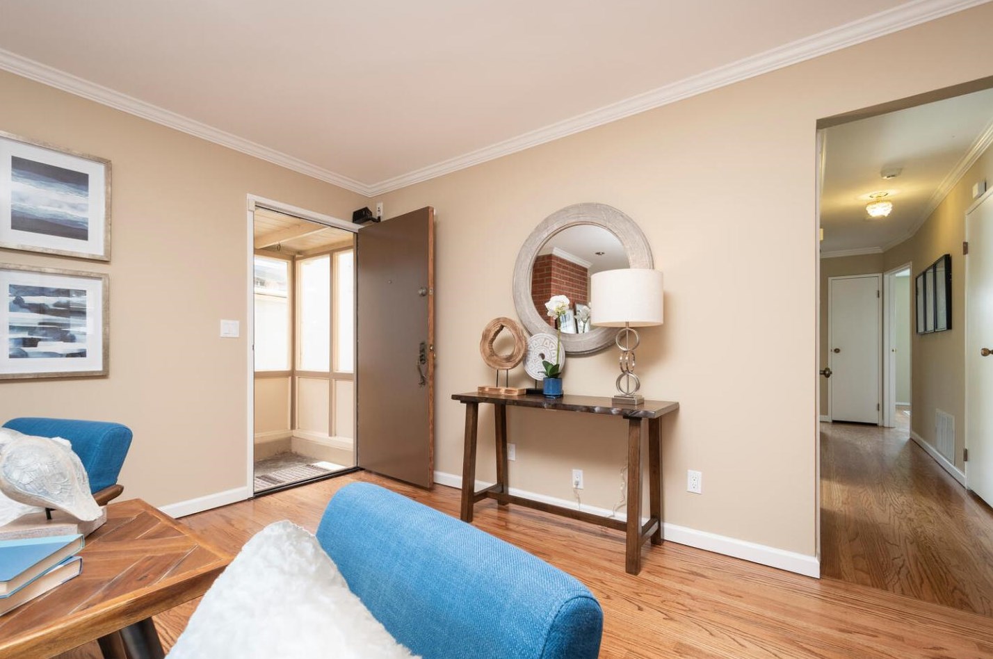 1307 Skyline Dr, Daly City, CA 94015