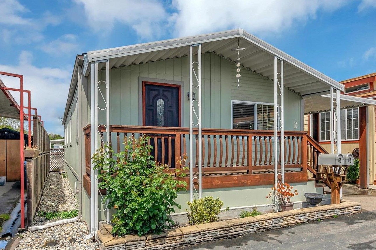 100 N Rodeo Gulch Rd 61, Soquel, CA 95073