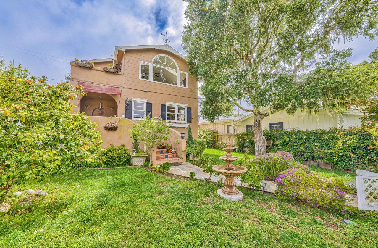 515 Hillcrest Ave, Del Monte Park, CA 93950