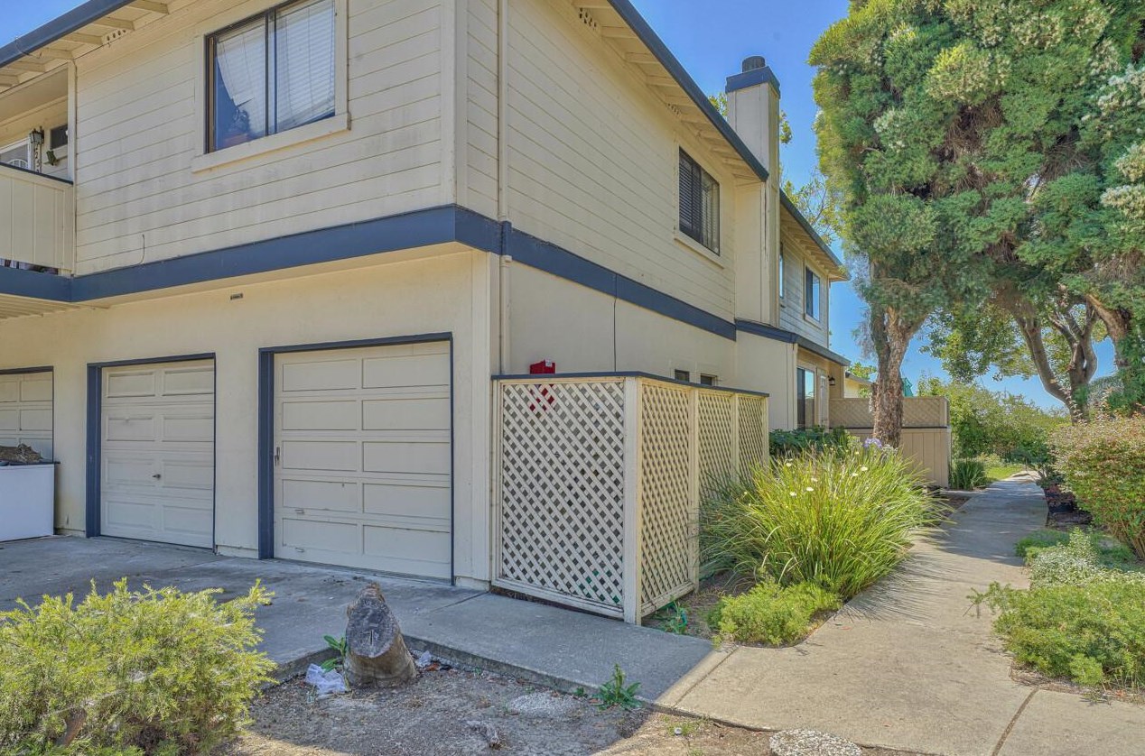 225 Silver Leaf Dr C, Watsonville, CA 95076