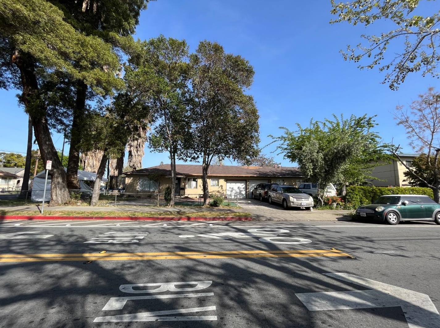 1011 San Antonio St, San Jose, CA 95116-2756