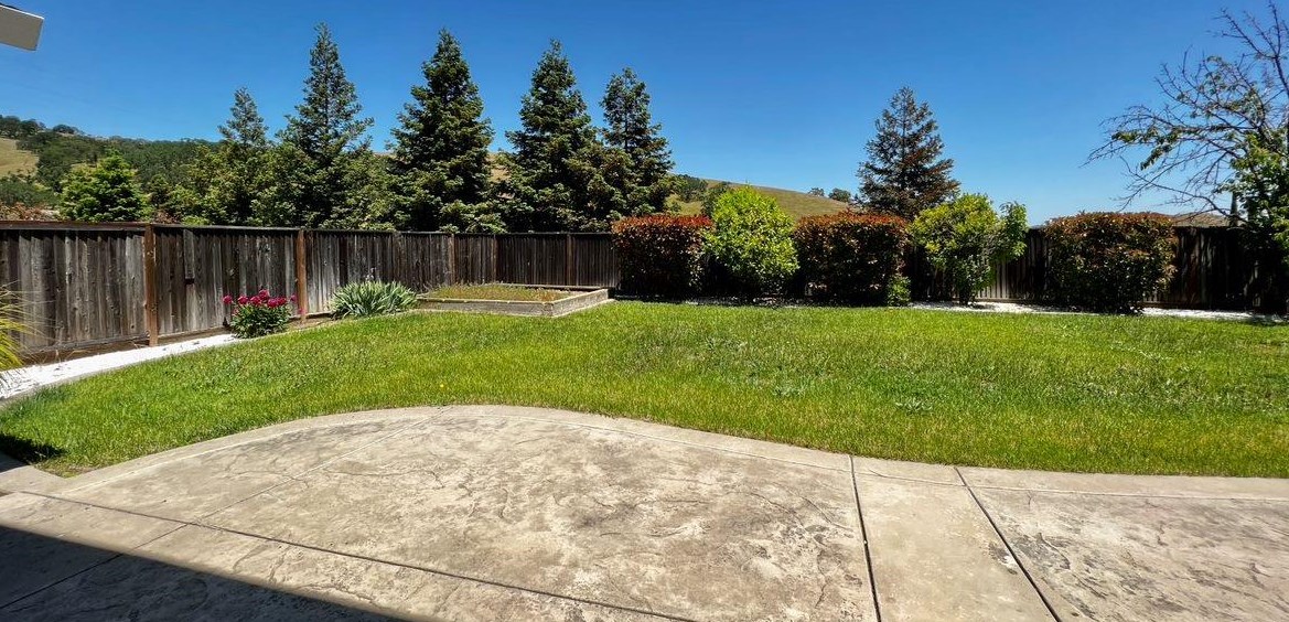 2478 Sanctuary Cir, Fairfield CA  94534-8638 exterior