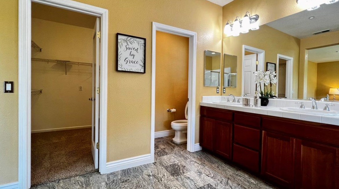 2478 Sanctuary Cir, Fairfield CA  94534-8638 exterior