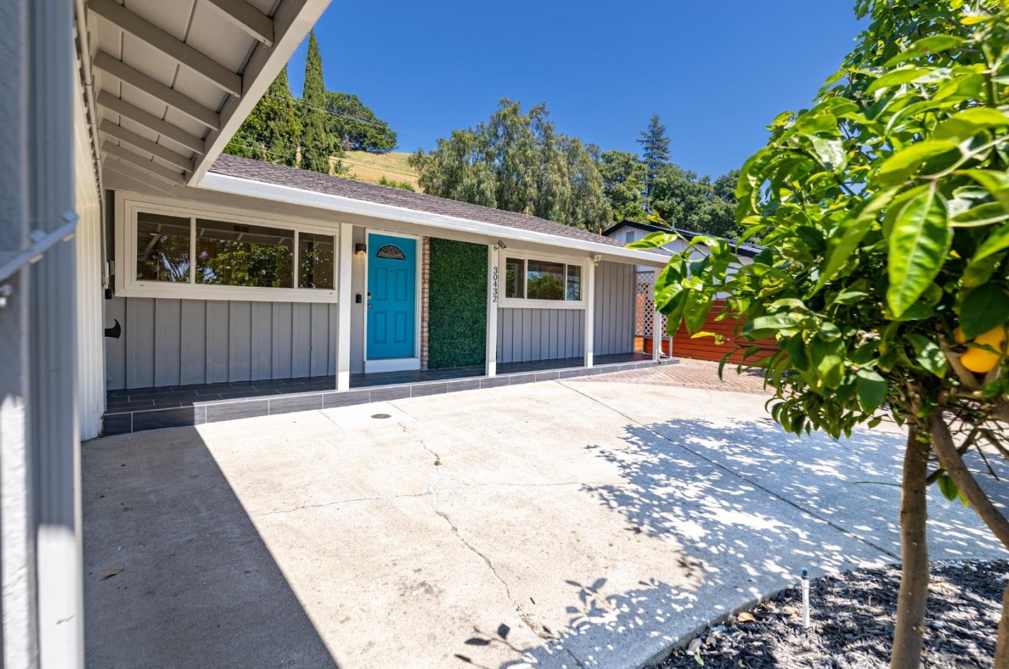 30432 Treeview St, Hayward, CA 94544