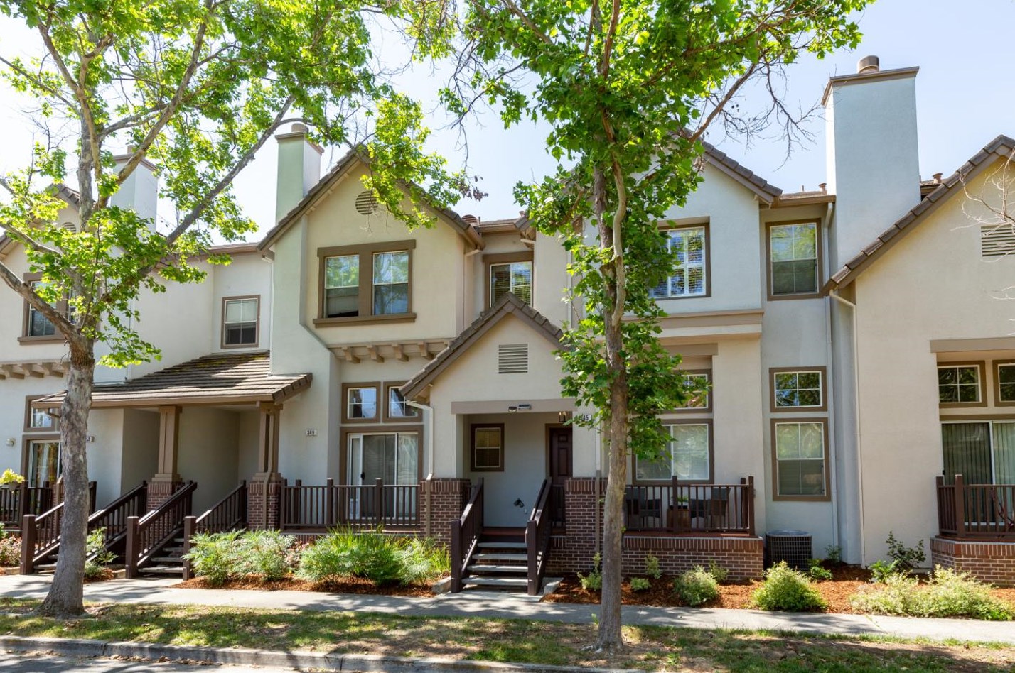 345 Pacific Dr, Mountain View, CA 94043