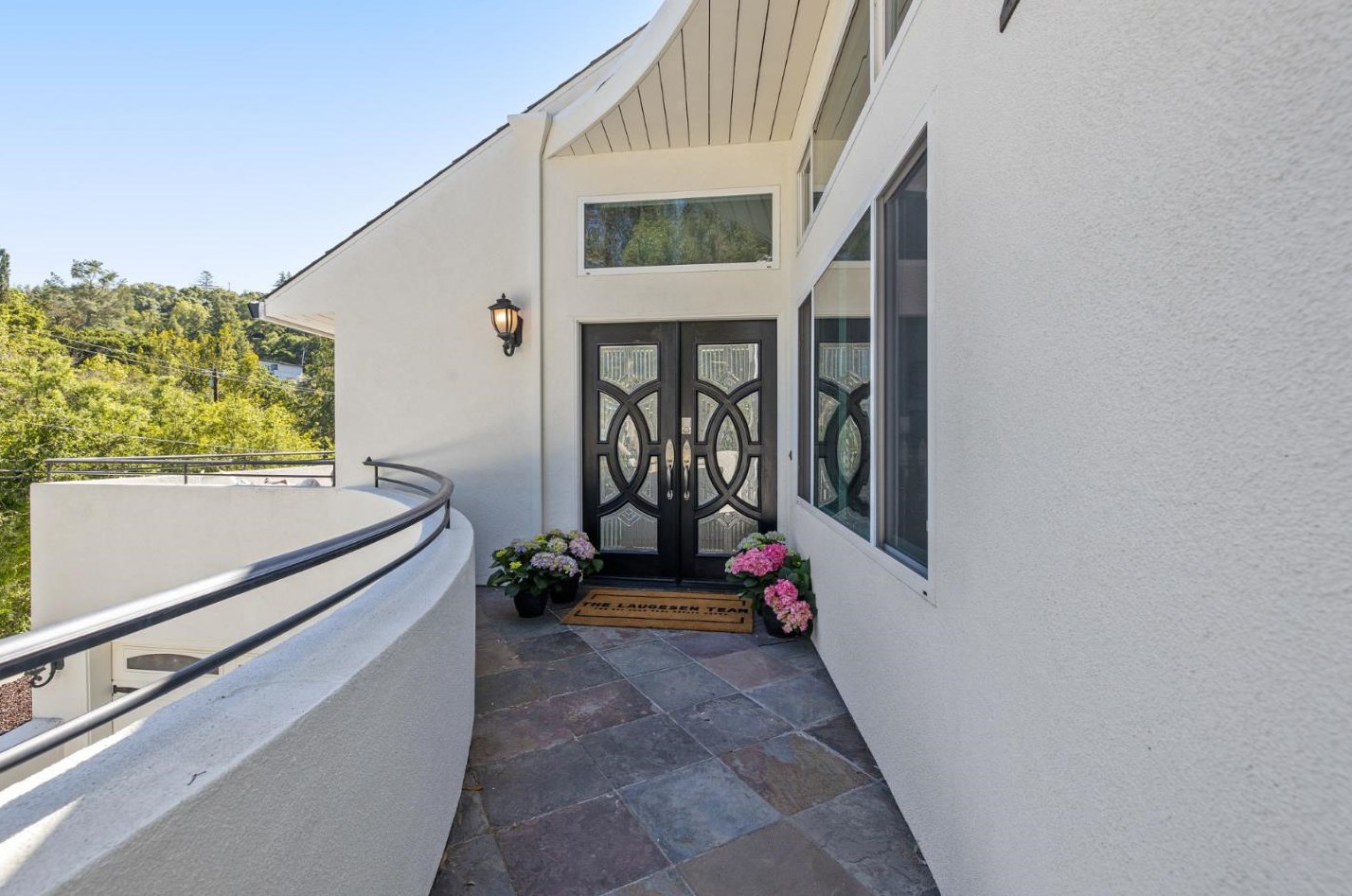 2430 Lake Blvd, Redwood City, CA 94062