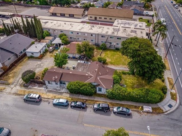 226 White Rd, San Jose, CA 95127-1941