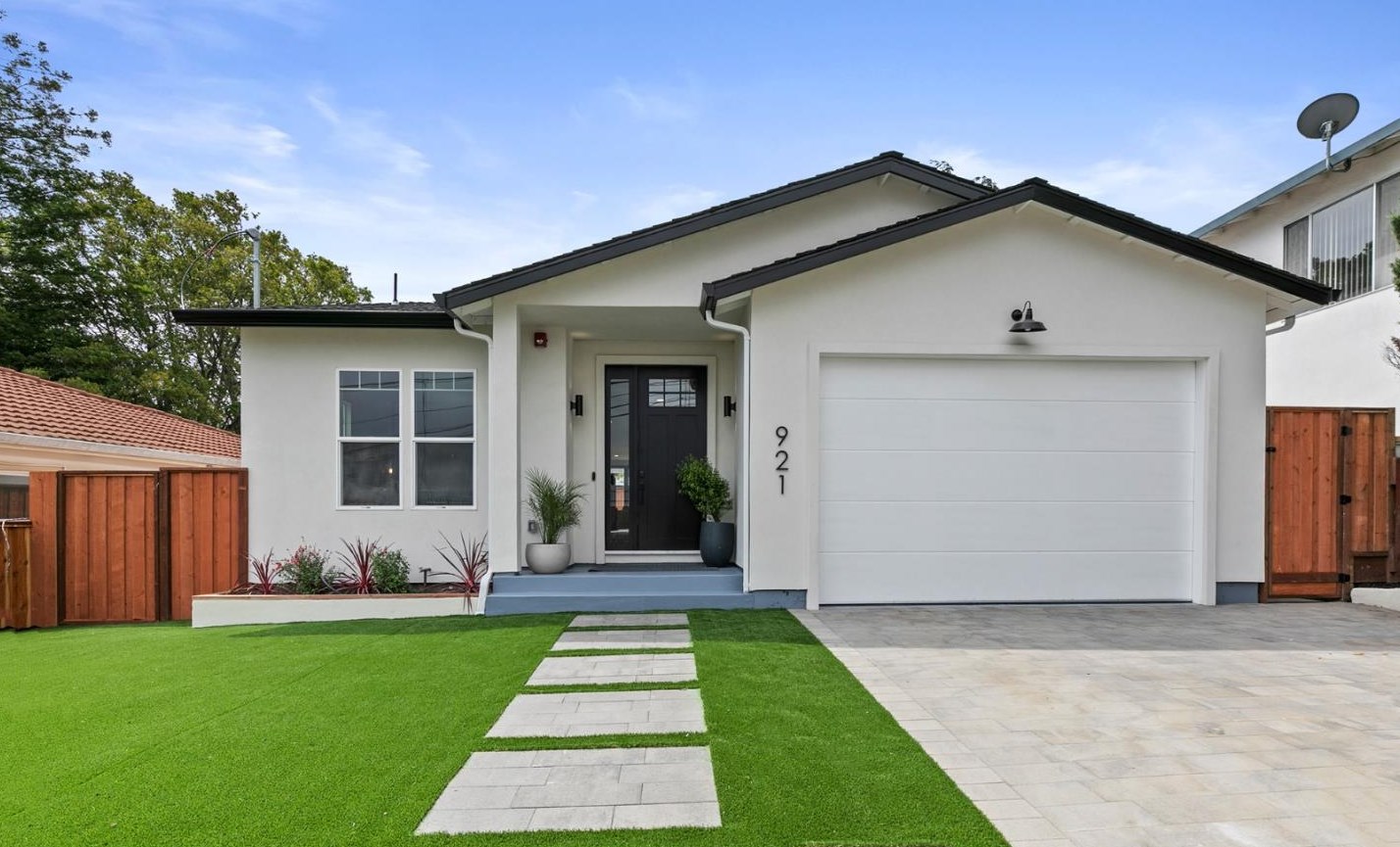 921 North Rd, Belmont, CA 94002