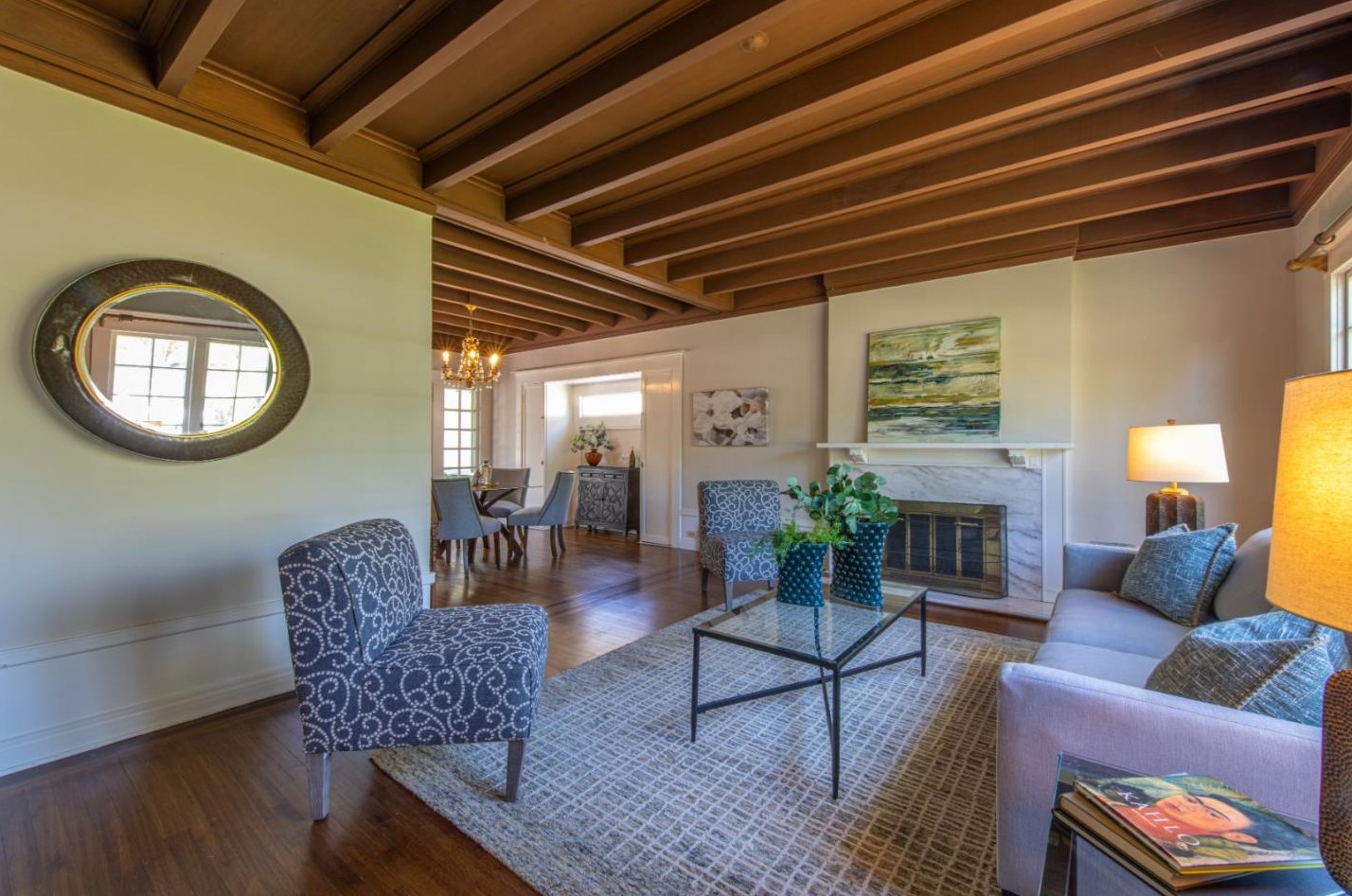 21 York Dr, Oakland, CA 94611-4122