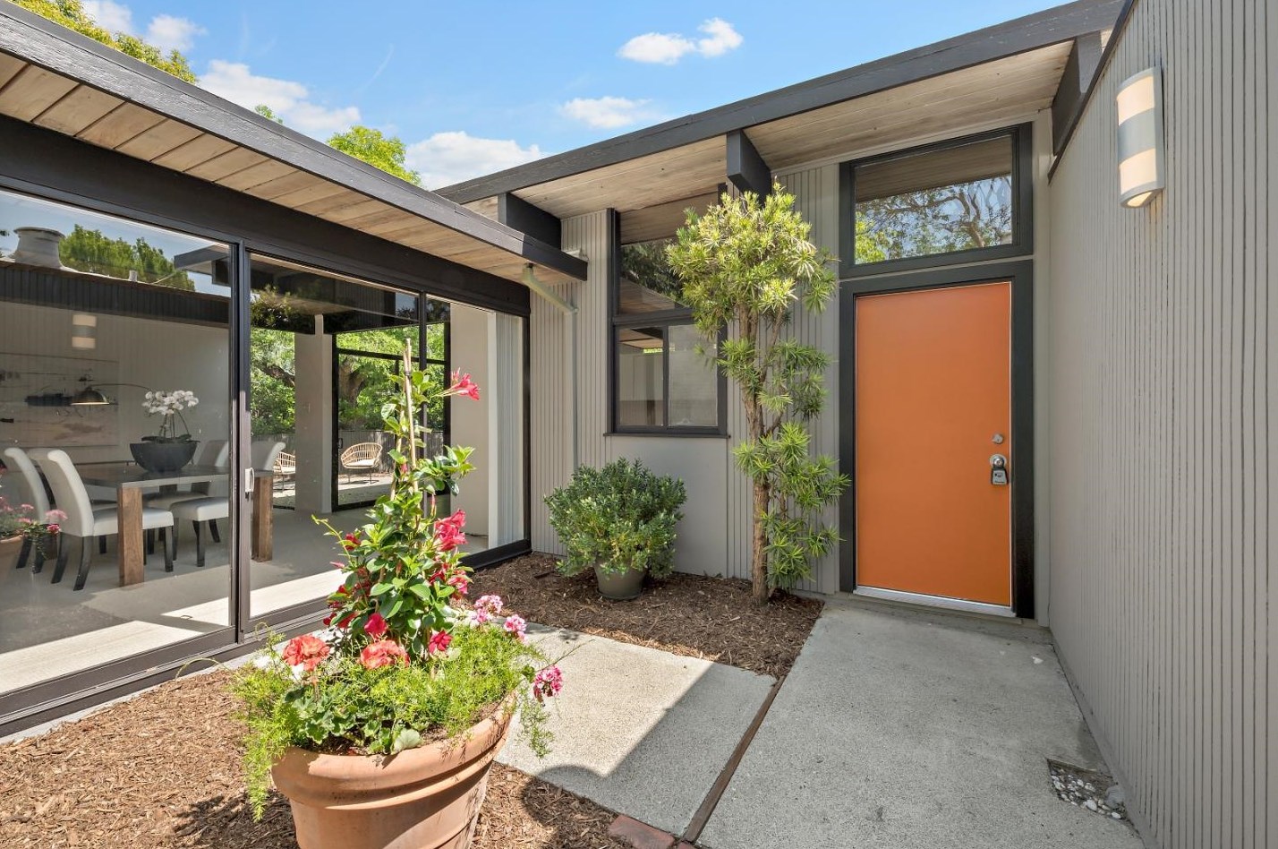 3515 Arbutus Ave, Palo Alto, CA 94303