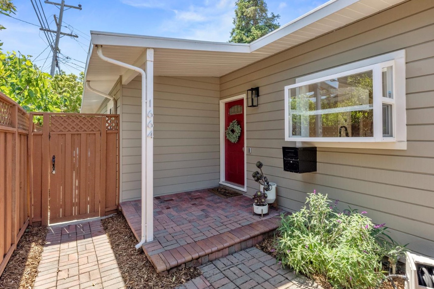 1664 Wellesley Ave, San Mateo, CA 94403-1035