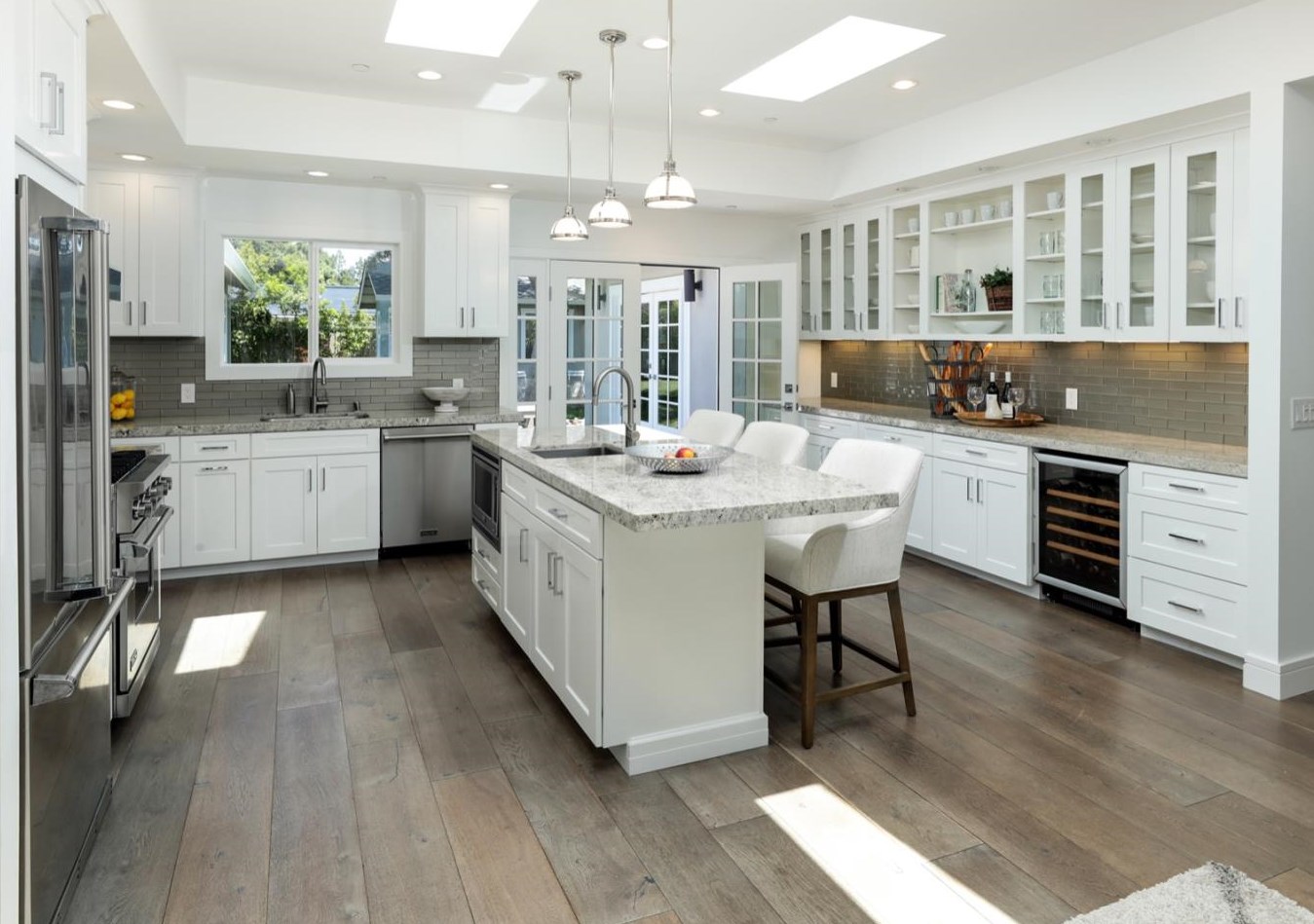 331 Oak Ct, Menlo Park CA  94025-2840 exterior