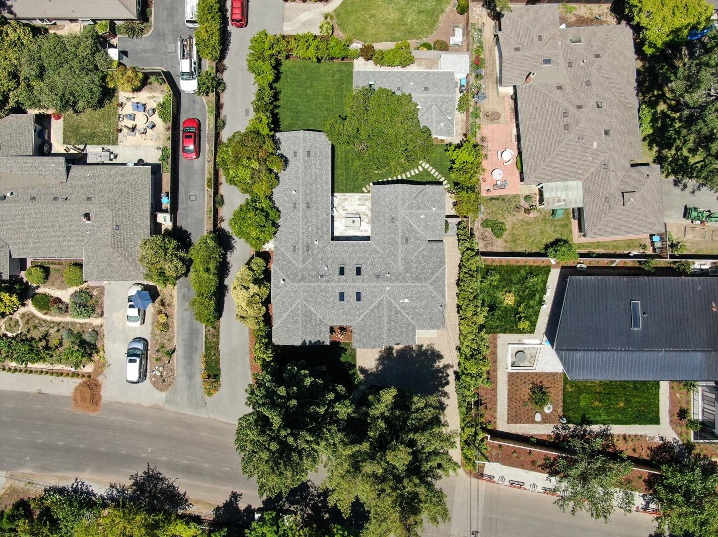 331 Oak Ct, Menlo Park CA  94025-2840 exterior