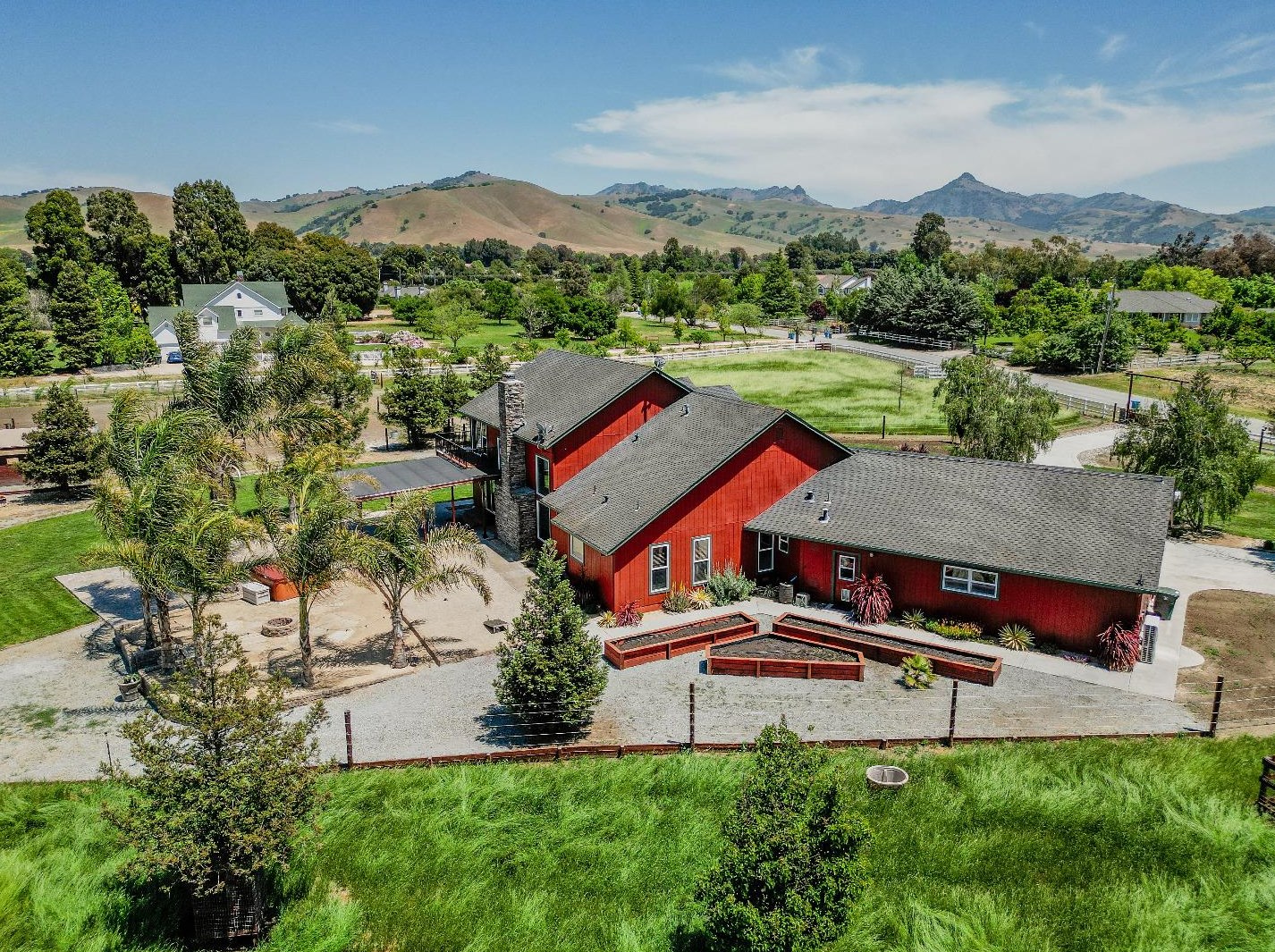 300 Torrano Ct, Hollister, CA 95023