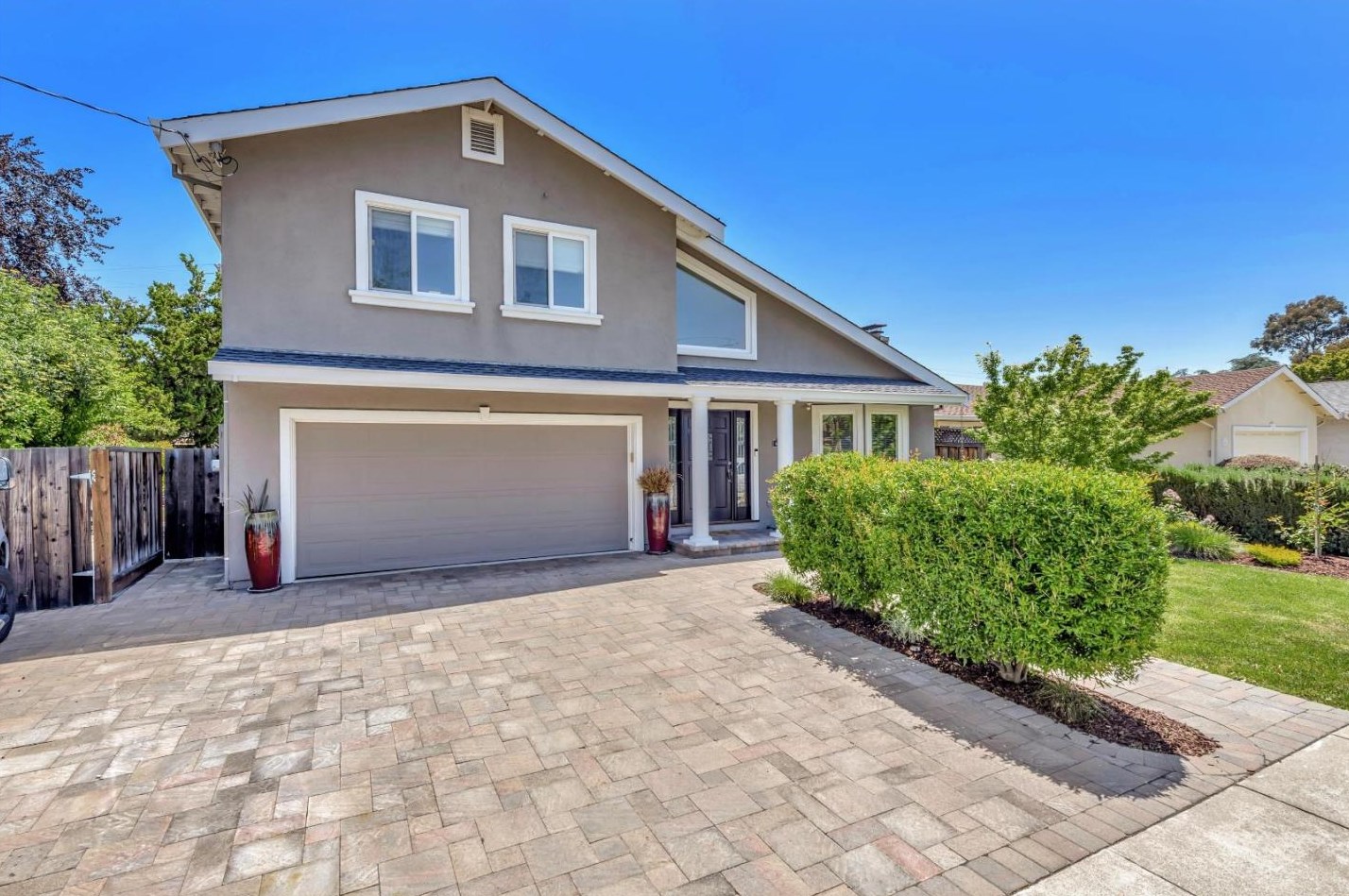15352 Willow Dr, Los Gatos, CA 95032