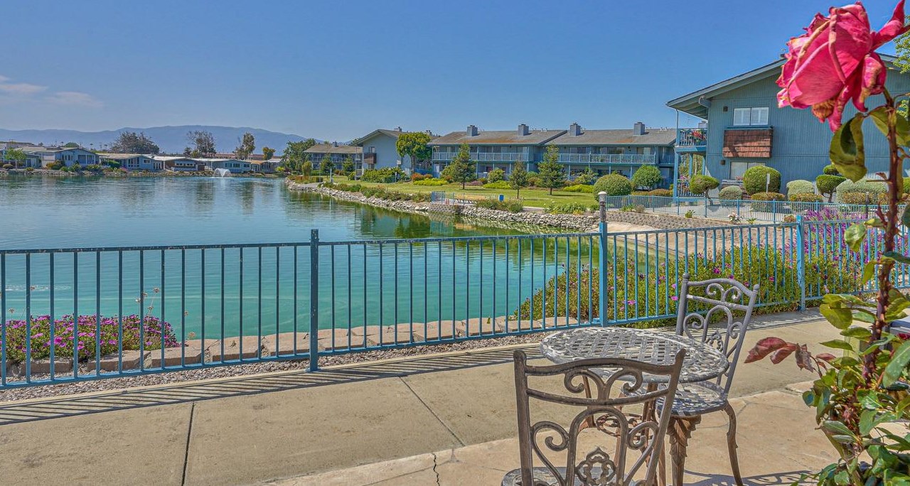 150 Kern St 63, Salinas, CA 93905