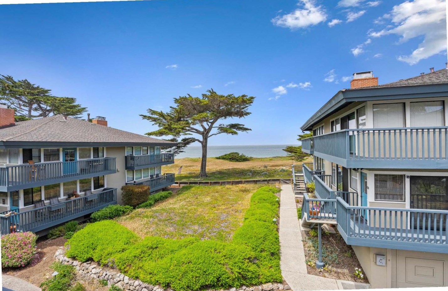 56 La Playa St, Monterey, CA 93940-2442