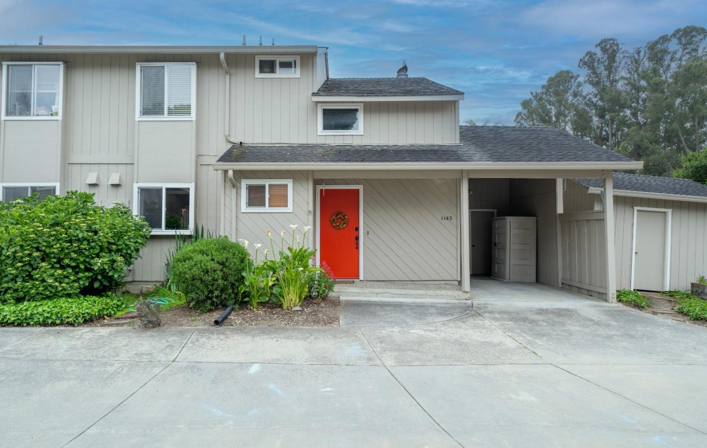 1143 30th Ave, Santa Cruz, CA 95062
