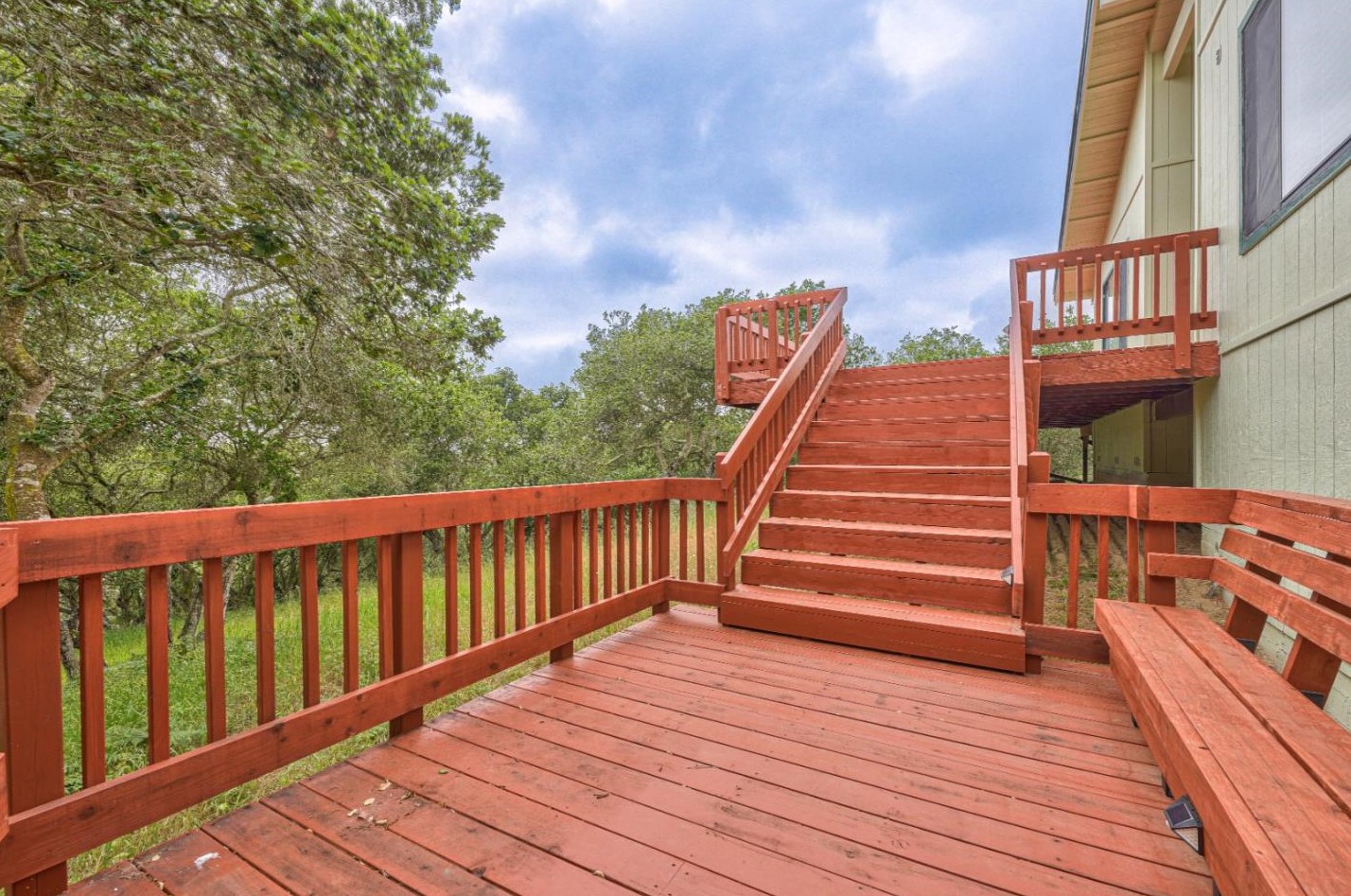 452 Echo Valley Rd, Salinas, CA 93907
