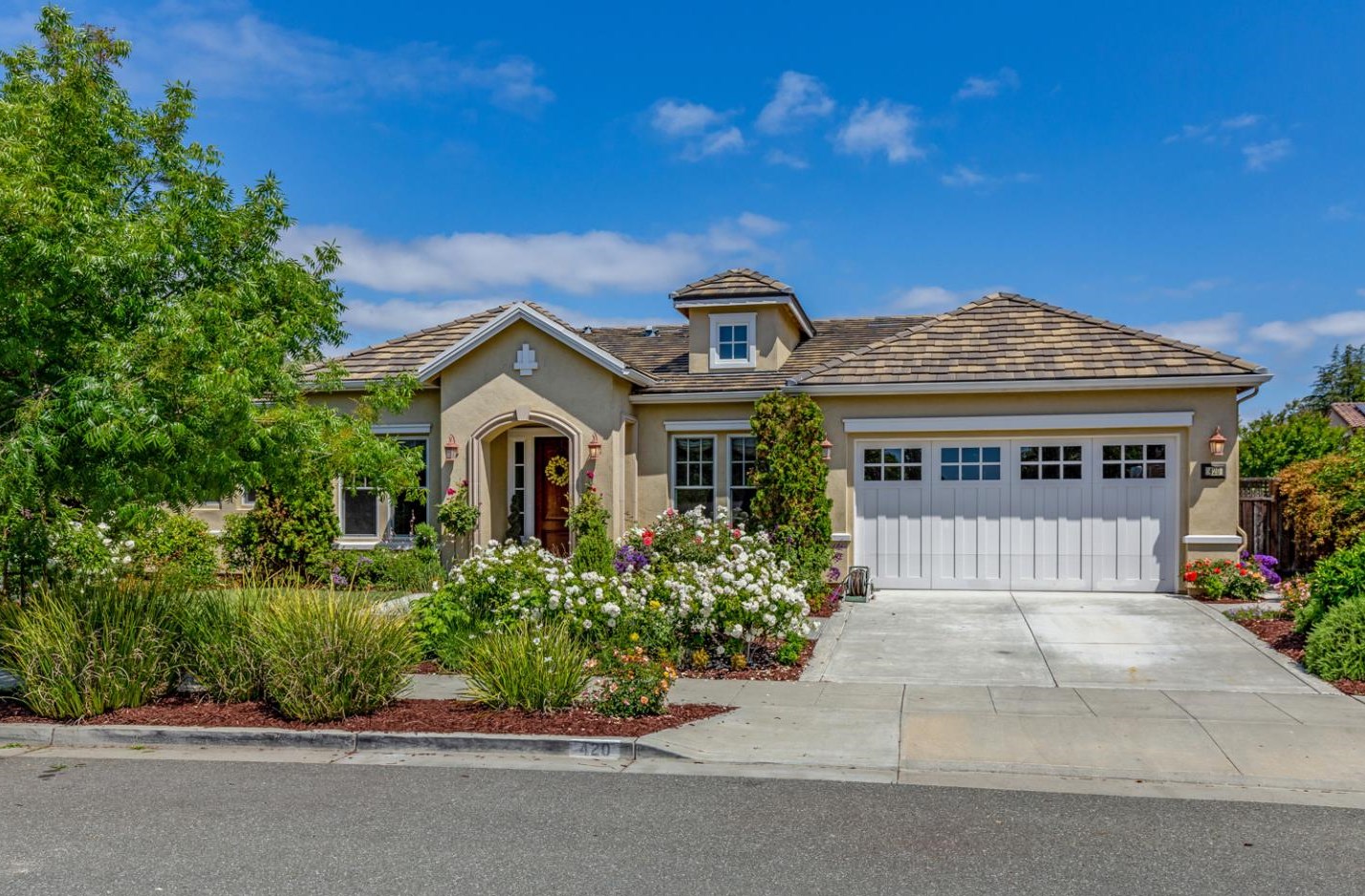420 Mansfield Drive, Mountain View, CA 94040