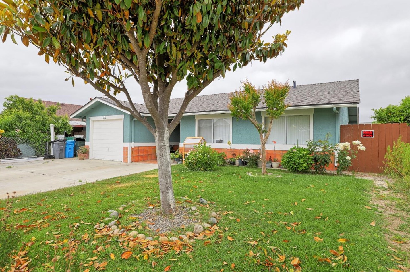 220 Teresita Ct, Hollister, CA 95023