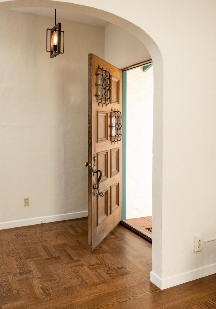 217 26th Ave, San Mateo, CA 94403-2301