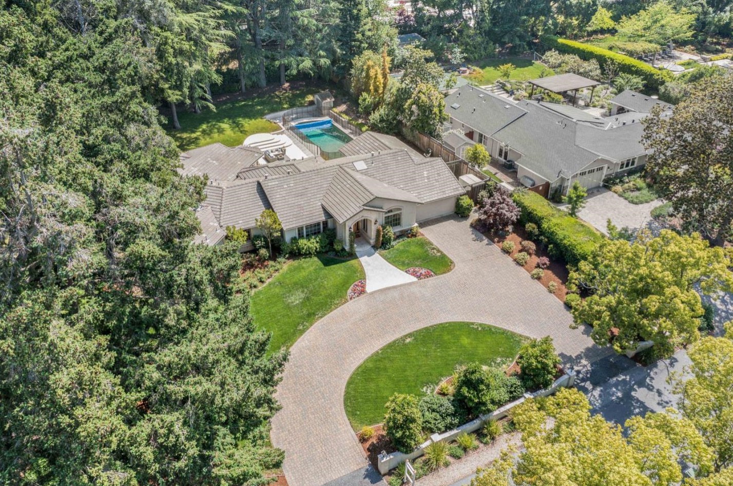 19852 Park Dr, Saratoga, CA 95070