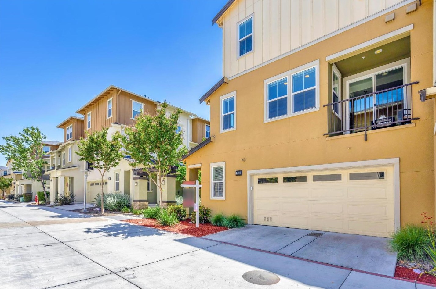 639 Elderberry Dr, Milpitas, CA 95035
