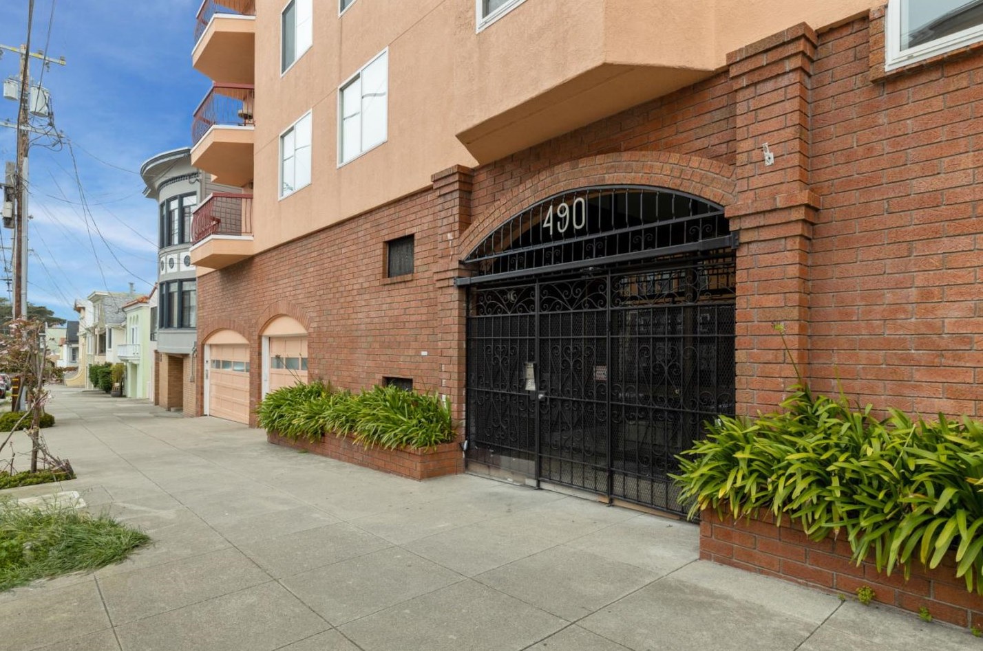 490 33rd Ave #202, San Francisco, CA 94121