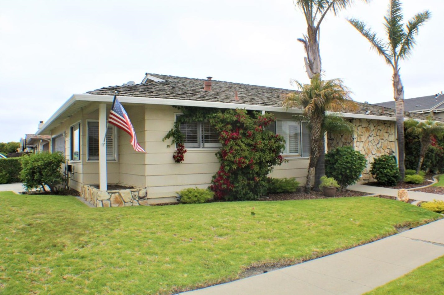 1328 Primavera St, Salinas, CA 93901-1730