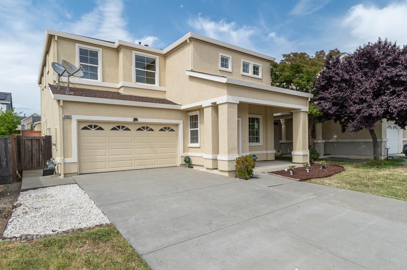2562 Huber Dr, Fairfield, CA 94533-6570