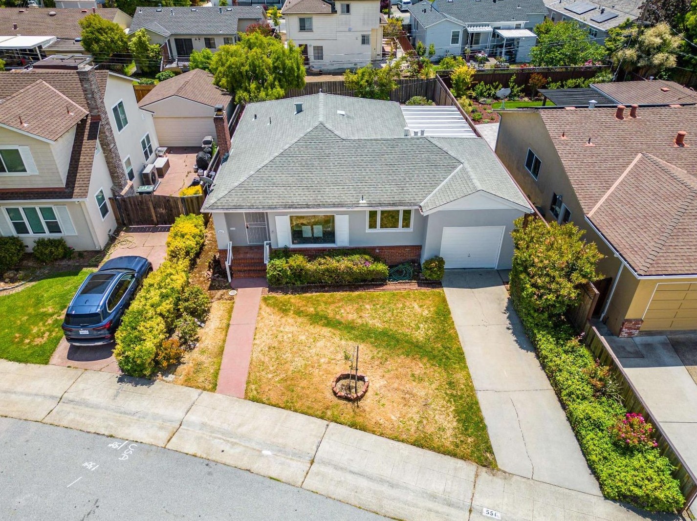 551 Ventura Ave, San Mateo, CA 94403