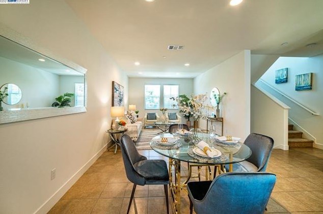 1967 Colony St, Mountain View, CA 94043